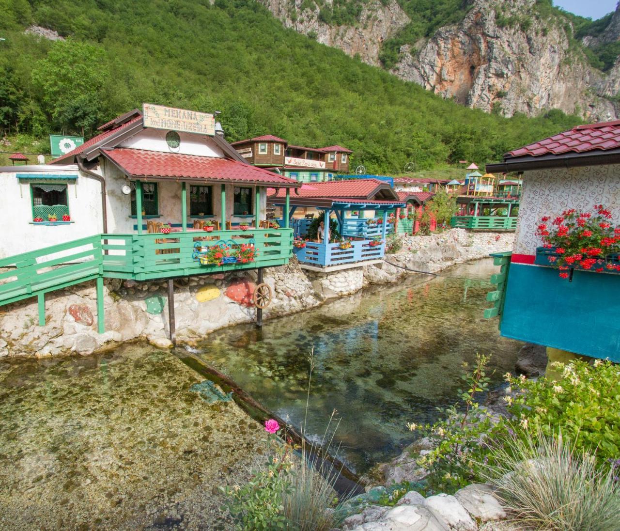 Eco Village Raj U Raju Konjic Exterior foto