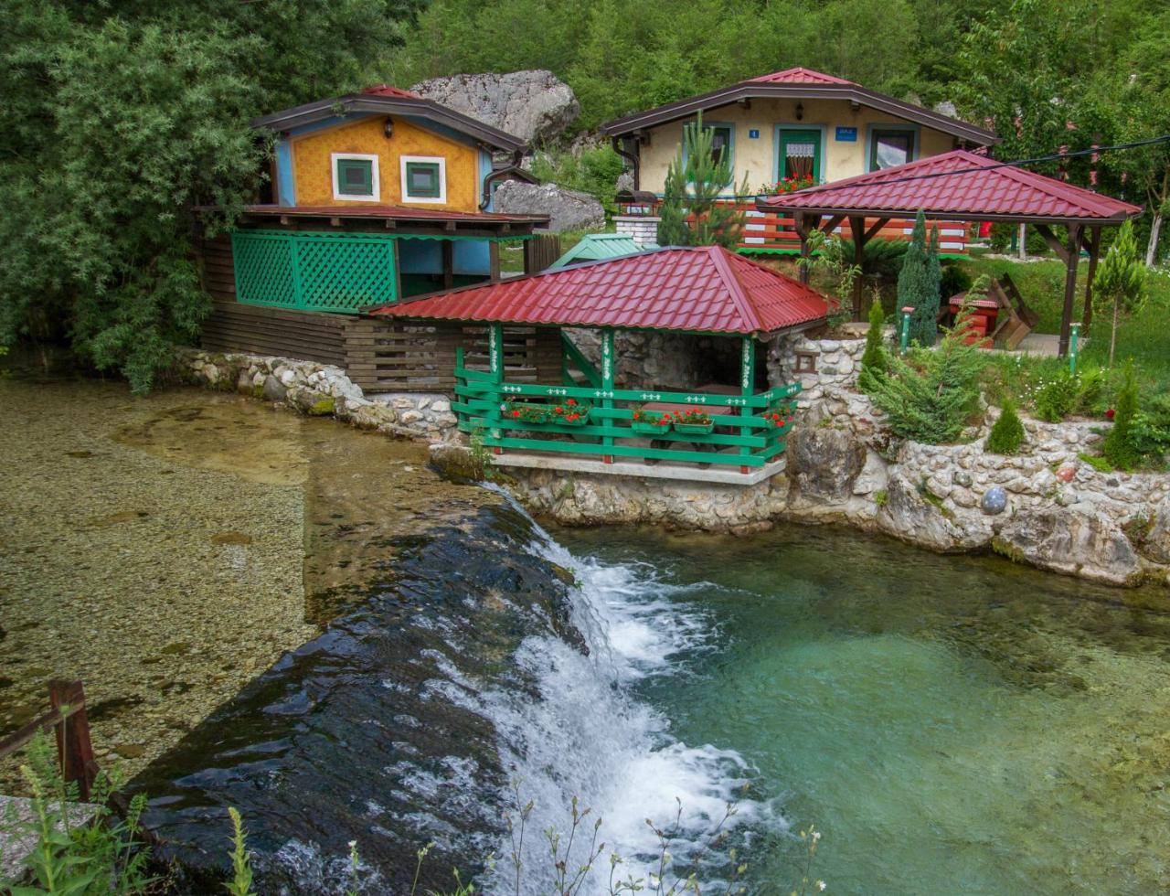 Eco Village Raj U Raju Konjic Exterior foto